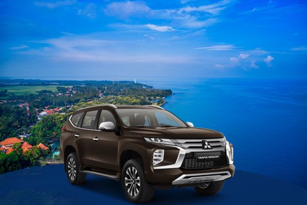 gambar sewa mobil di lombok